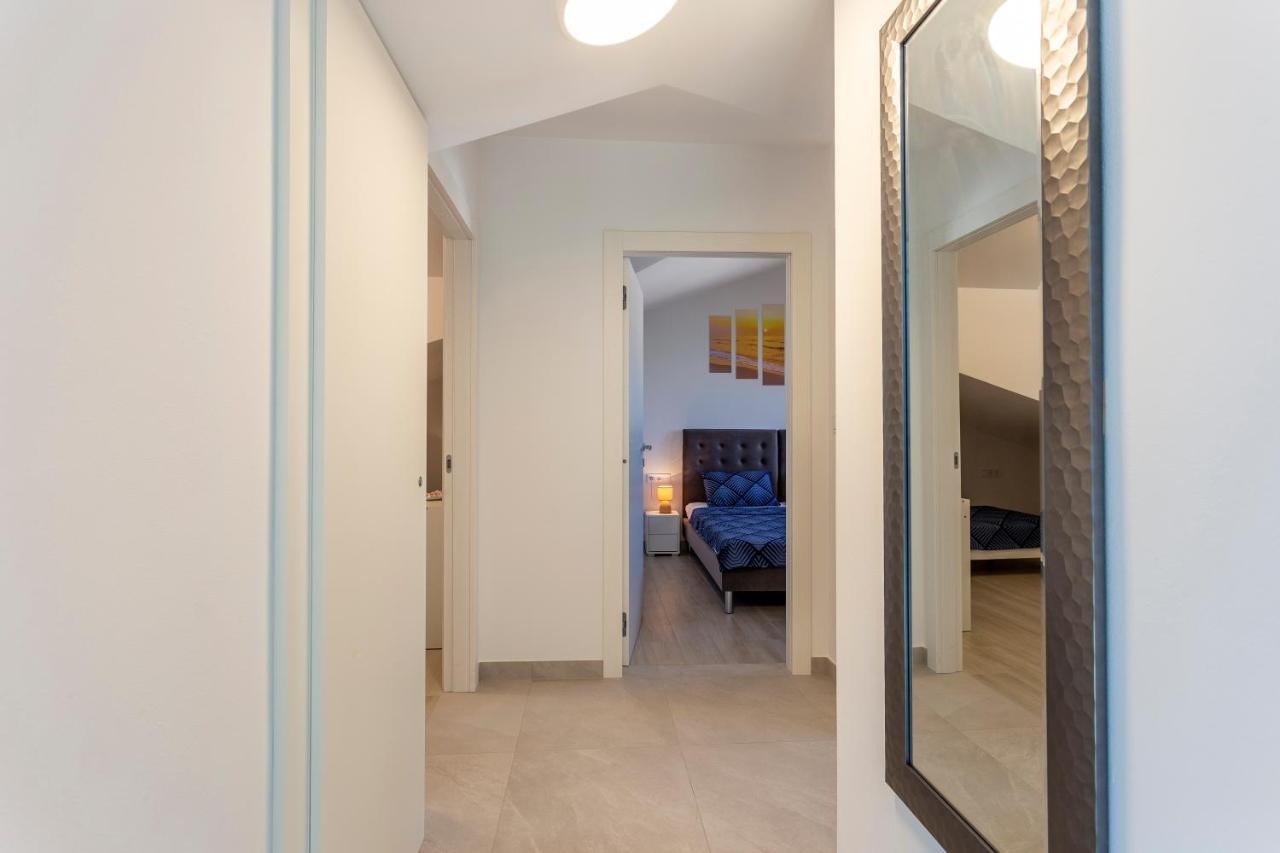 City Apartments Silver Pula Exterior photo